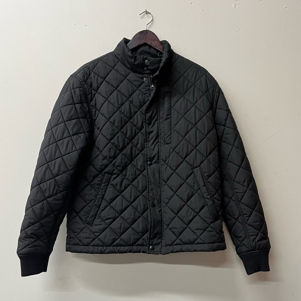 Banana Republic Men's Quilted Black Jacket - Lightweight Insulated Coat
